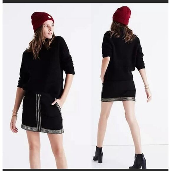 Madewell Dresses & Skirts - Madewell Black Embellished Mini Skirt Sz 8